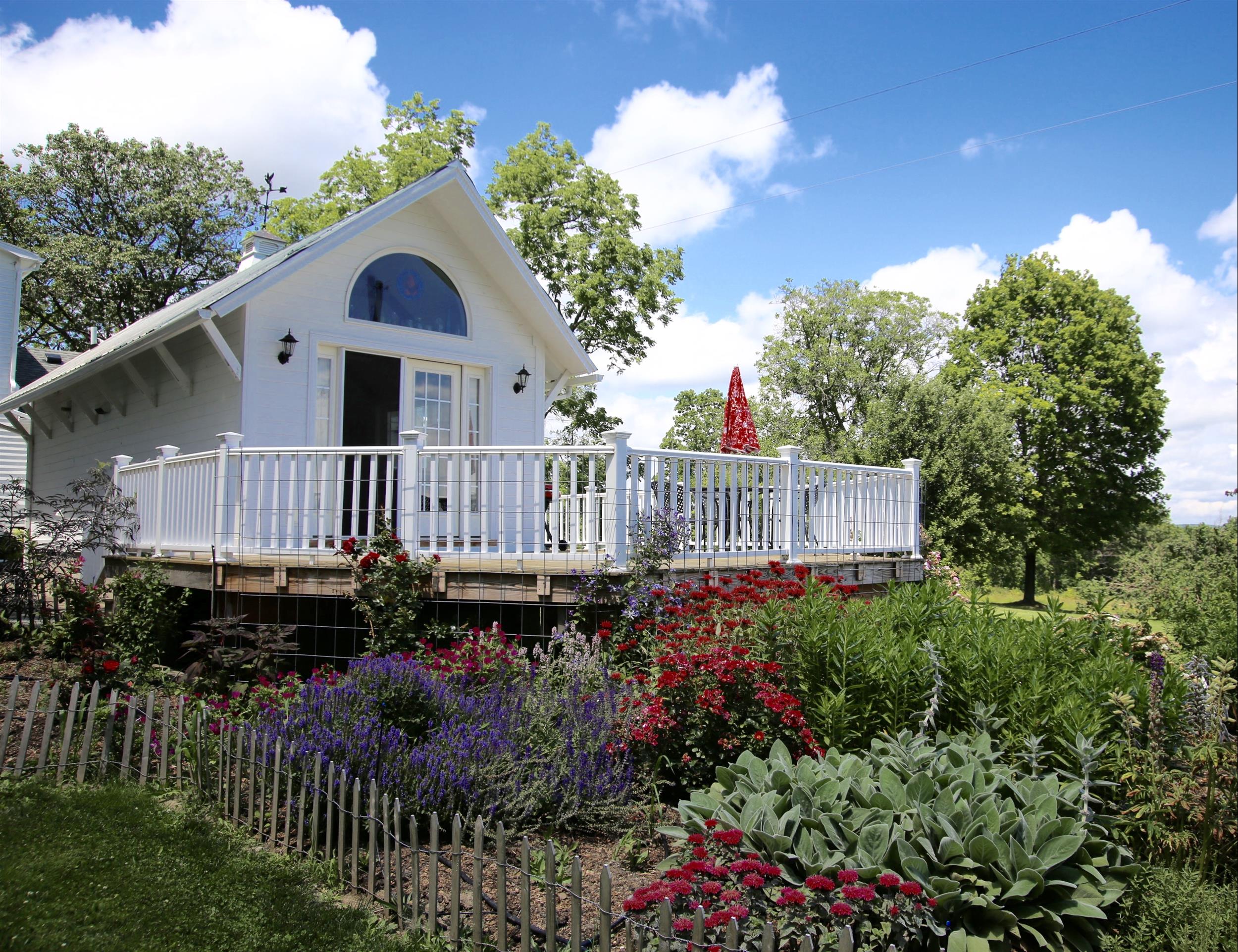 mallard cottage exterior